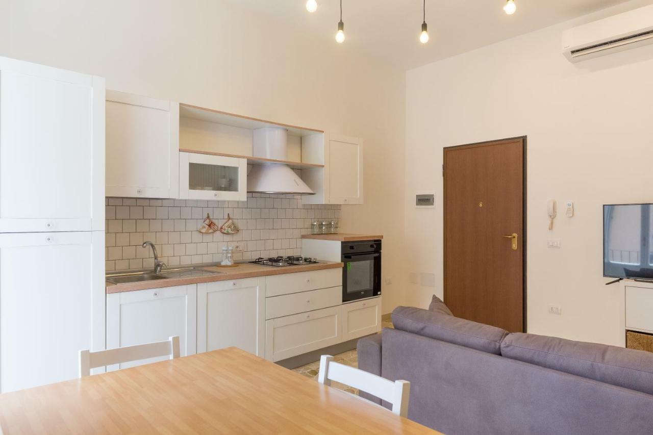 Central Apartments Noto Exterior foto